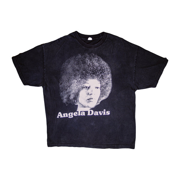 Angela Davis “Portrait” Vintage T-Shirt -  ( Size L-XL)